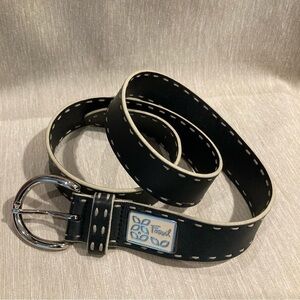 FOSSIL Leather White  Stitching Classic Vintage Look and Feel Belt